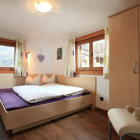 Privatunterkunft Haus Tiefenbacher *