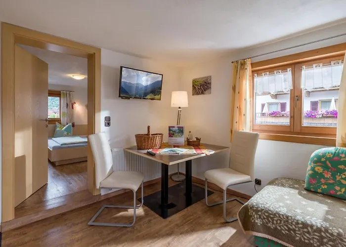 ホームステイ Haus Tiefenbacher