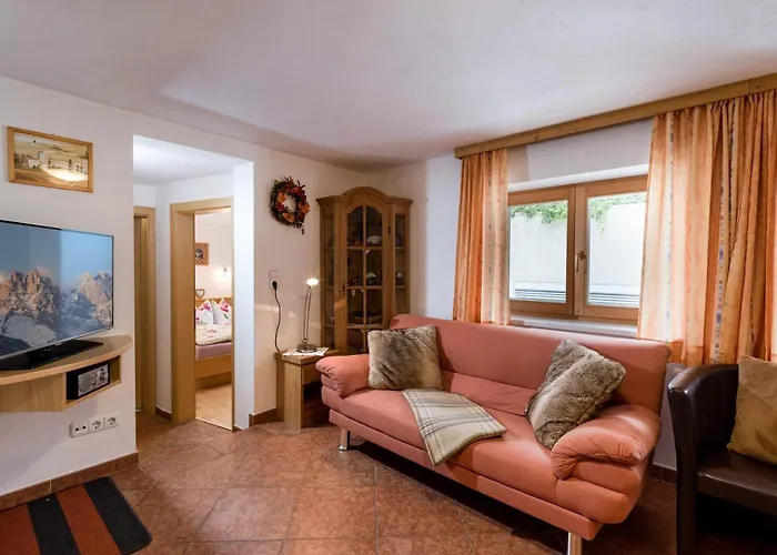 Haus Tiefenbacher * ブリクセン イン ターレ