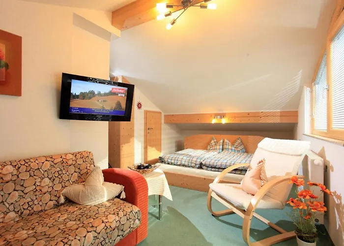 ホームステイ Haus Tiefenbacher ブリクセン イン ターレ