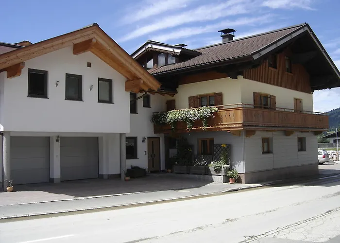 ホームステイ Haus Tiefenbacher