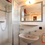 Проживание в семье Haus Tiefenbacher