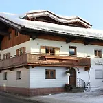 Haus Tiefenbacher