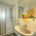 Haus Tiefenbacher בריקסן אים טהלה